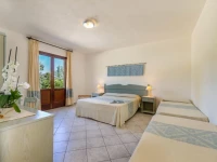 Hotel Biderrosa 