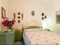 Calasetta Four Seasons 