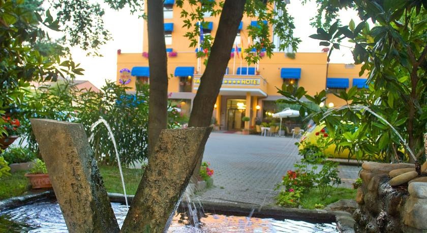 Valdenza Hotel 