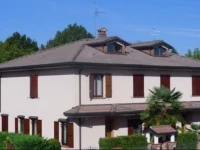 B&B La Donna Con La Valigia 