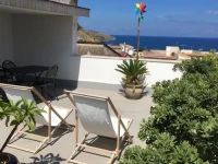 Terrazza con Vista sul Porto 