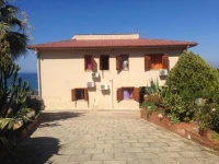 Villa Del Golfo 