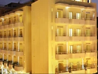 Mediterraneo Hotel & Suites 