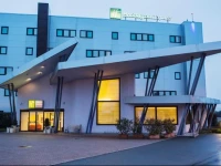Holiday Inn Express Milan-Malpensa Airport 