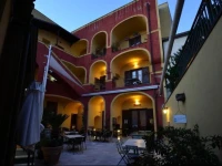 Manouche Bistrot B&B 