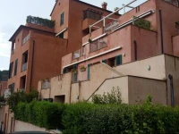18 Buche Apartment 