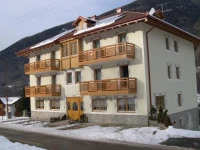 Hotel Almazzago 