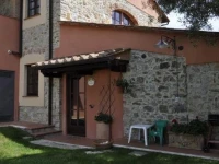 Tenuta Poggetti e Santa Laura 