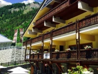 Shatush Hotel 