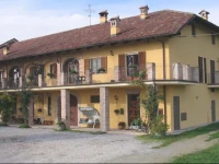 Cascina Rocca Agriturismo B&B 