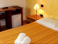 B&B Canarino 