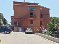 B&B Tra Rocce E Mare 