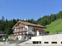 Apartments & GarnГ¬ Pre Da Nai 