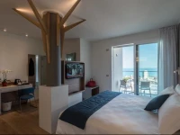 Hesperia Hotel & Residence 