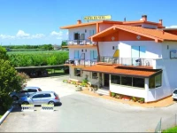 Hotel GarnГ¬ Da Vito 