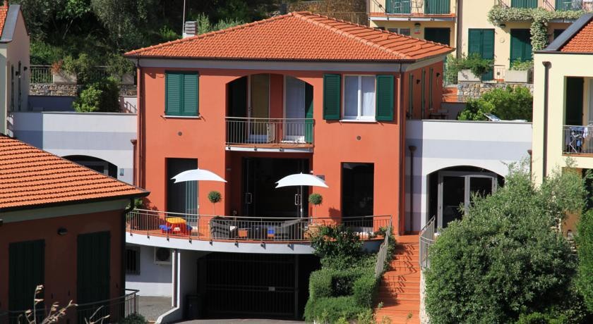 Baia Blu RTA Residence 