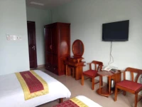 A Dong Hotel 
