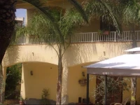 B&B Valoroso Village 