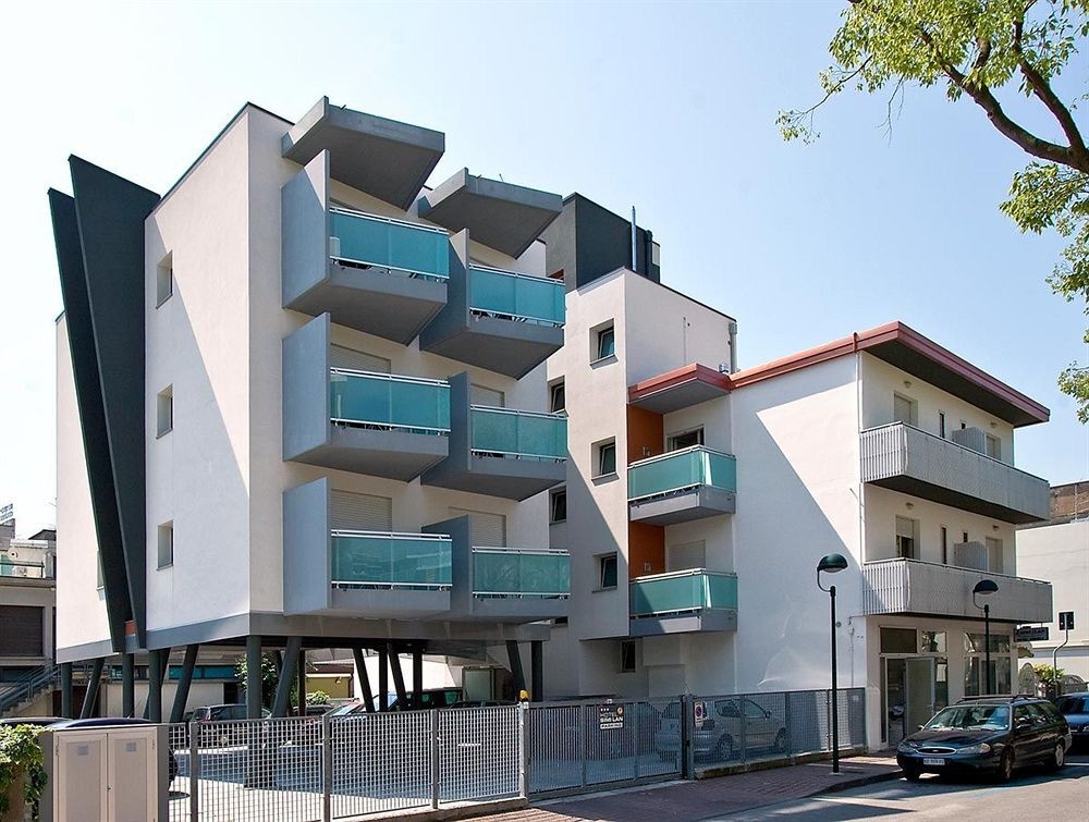 Hotel Simi Lan 