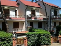 Casa Bianca Village Apartments 