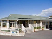 Amber Court Motel 4*