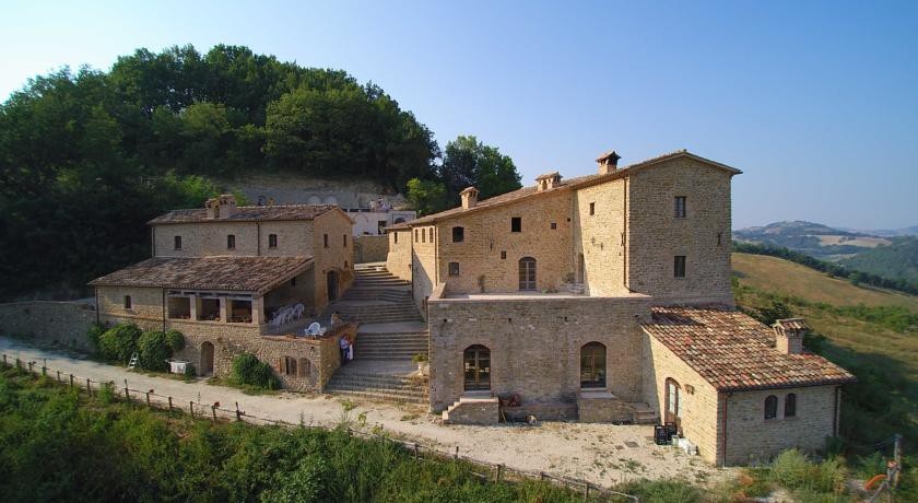 Borgo Storico Cisterna 