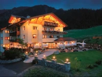 Almhotel Glieshof 