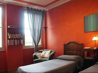 1 Stile Gallery Bed & Breakfast & Book 
