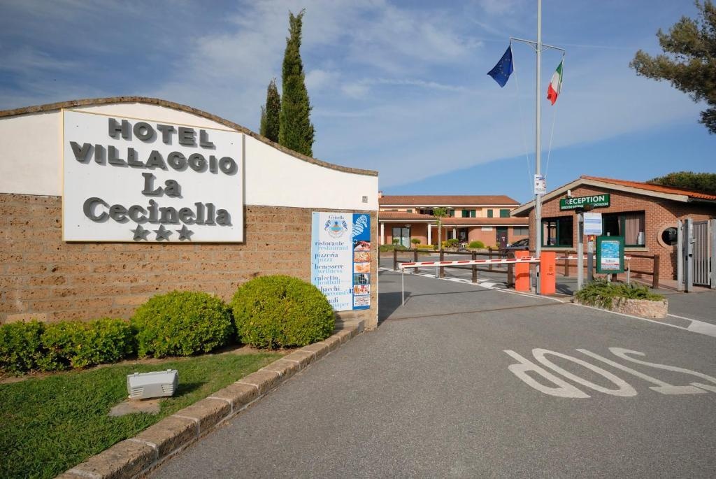 La Cecinella Apartments 