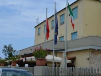 Hotel Belmare DLF 