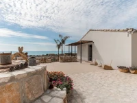 Mangiabove 