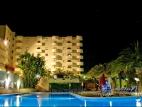 Hotel Paradise Beach Resort 