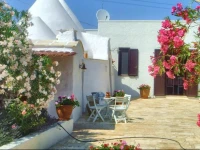 Trulli A Frascarosa B&B 