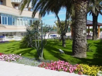 Hotel Maxims 