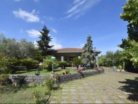 Etna Travellers B&B 