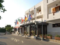 Hotel Apeneste 