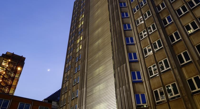UNA Hotel Century 