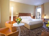 UNA Hotel Mediterraneo 