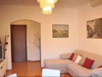 Isola 5 Apartment 