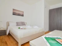 Palazzo Farini Halldis Apartments 