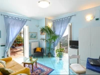 Free Holiday B&B 