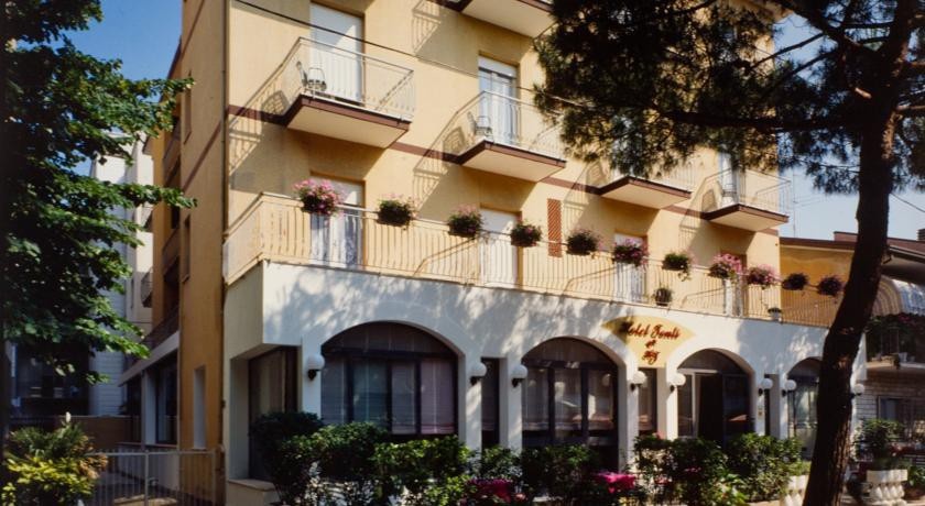 Hotel Tonti 