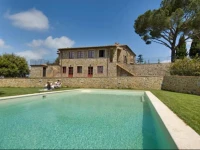 Vine Brunello and Cantina 