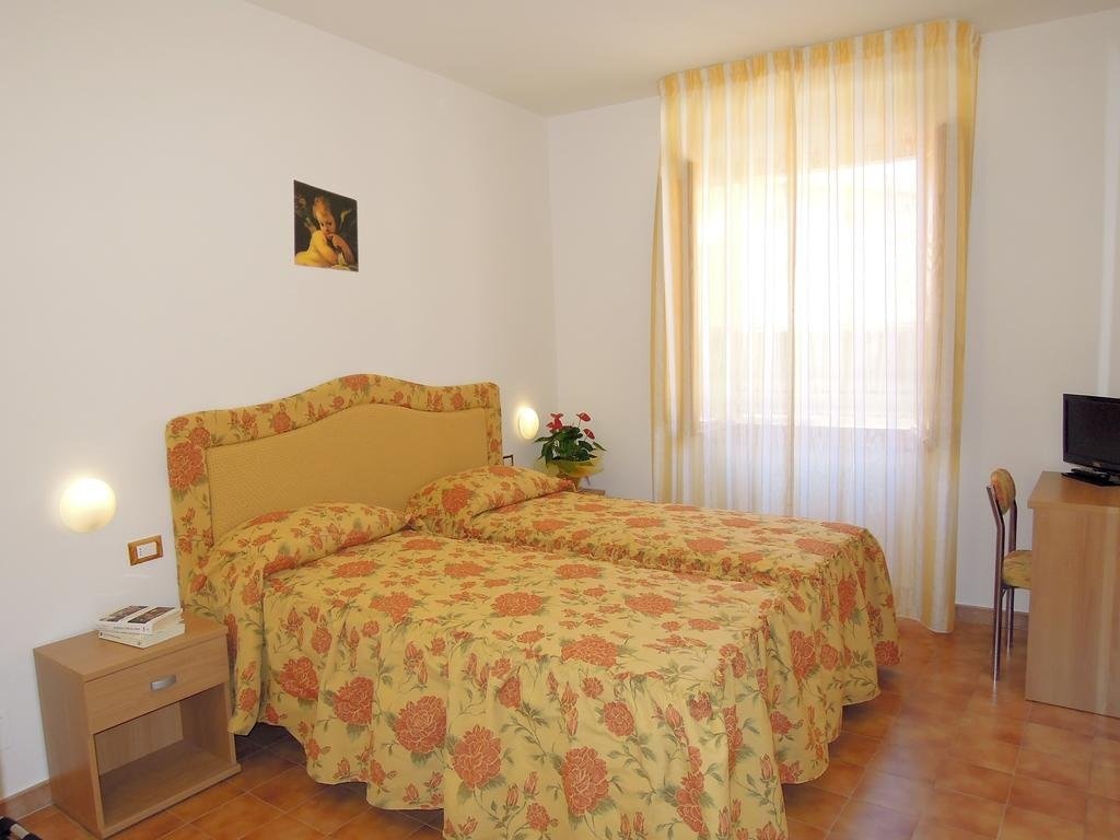 Hotel Ambrogini 