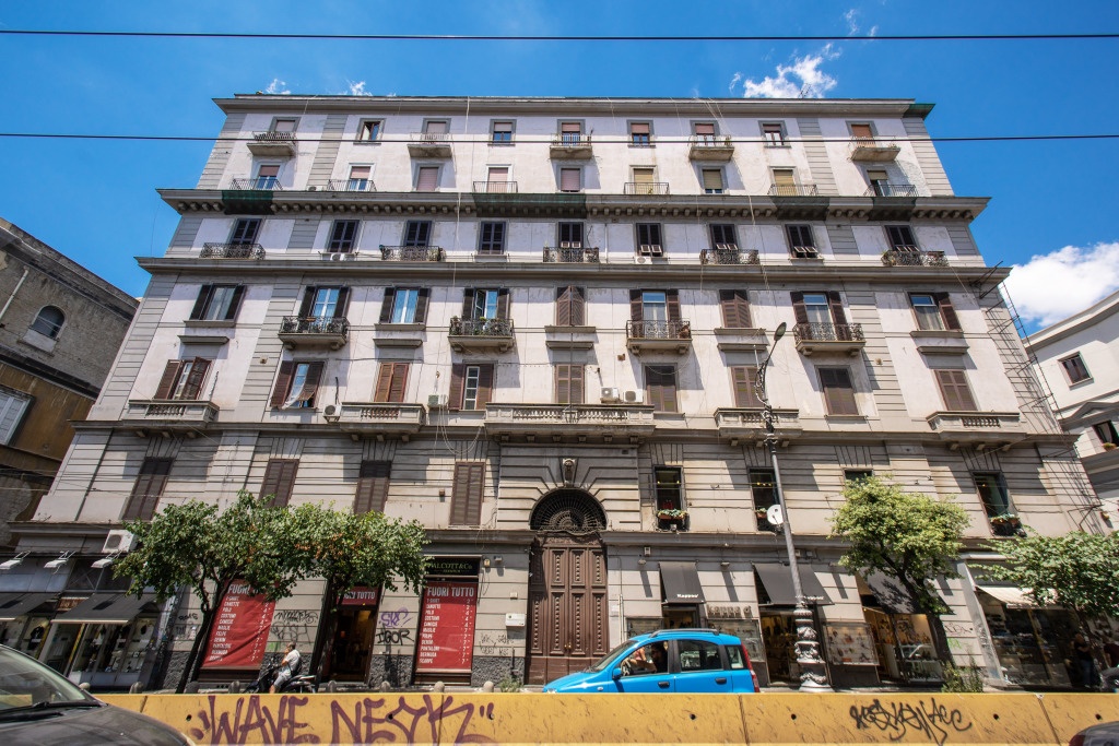 Napoli Suite 