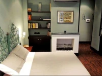 Two Sisters Suites 