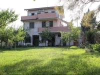 Etna Apartments 