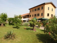 Country House Country Club 