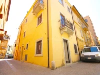 Amsicora 8 