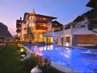 Alpin Garden Wellness Resort - Adults Only 